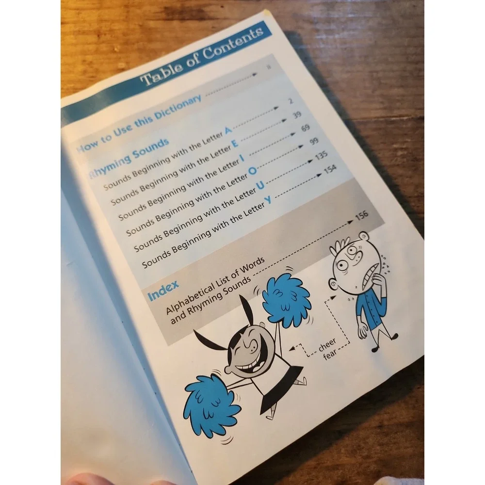 Scholastic Rhyming Dictionary: Over 15,000 - Paperback, by Young Sue - Very Good